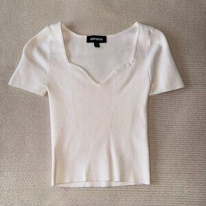 Sweetheart Neckline Cropped Off-White Ribbed T from Express